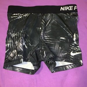 nike pro spandex shorts